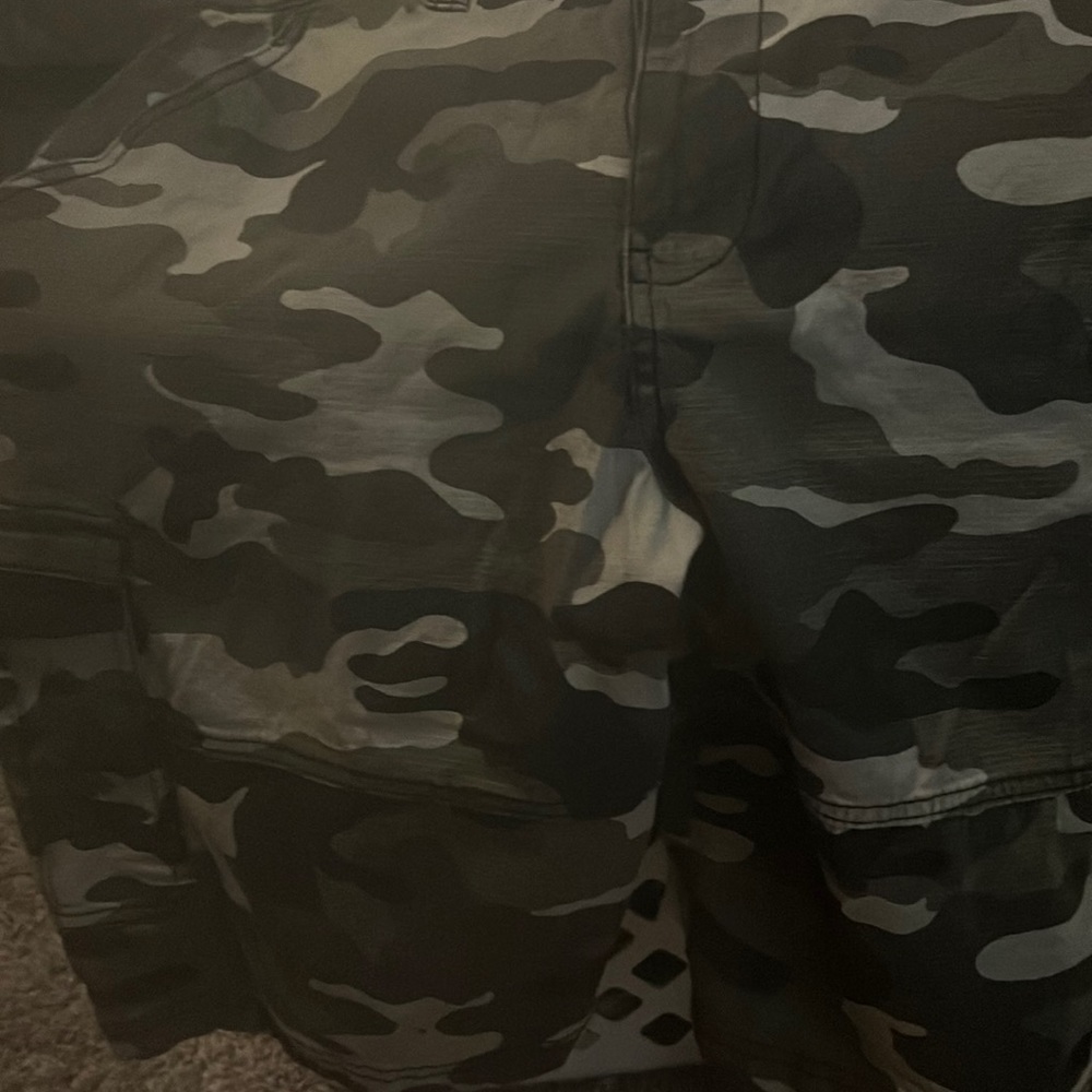 Camouflage worn 2 times  made by monument